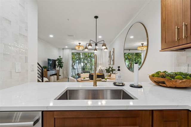 320 ISLAND WAY 302, Clearwater, FL 33767