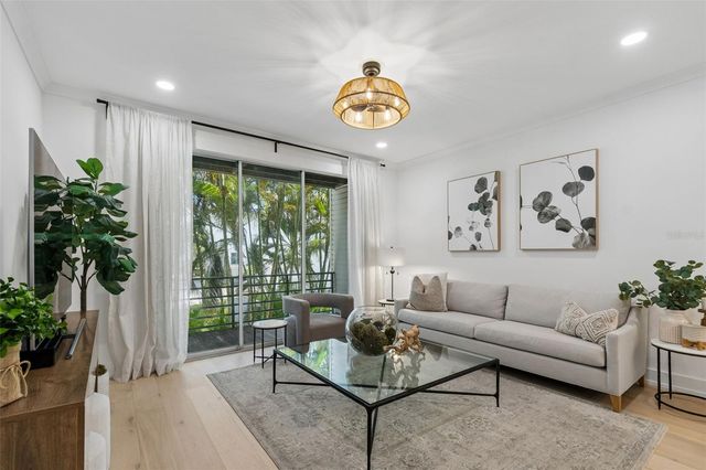 320 ISLAND WAY 302, Clearwater, FL 33767