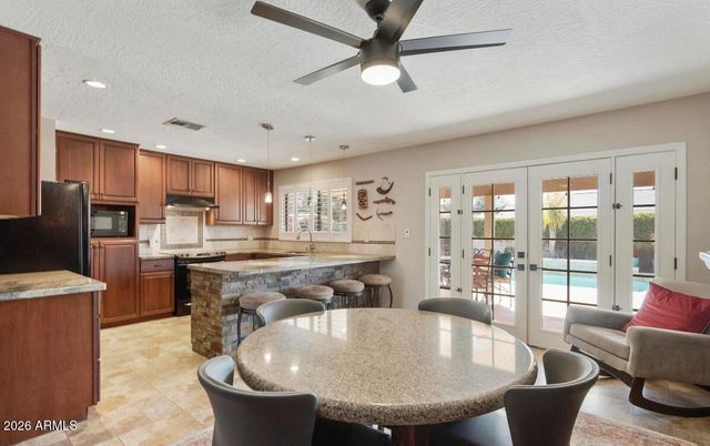 8631 E VISTA Drive, Scottsdale, AZ 85250
