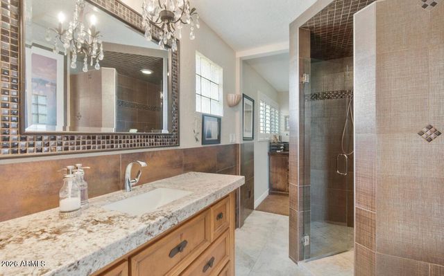 8631 E VISTA Drive, Scottsdale, AZ 85250