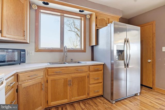 5810 OLD HARRISBURG RD, York Springs, PA 17372