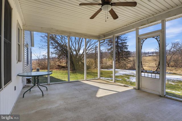 5810 OLD HARRISBURG RD, York Springs, PA 17372