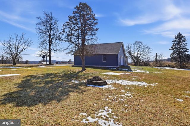 5810 OLD HARRISBURG RD, York Springs, PA 17372