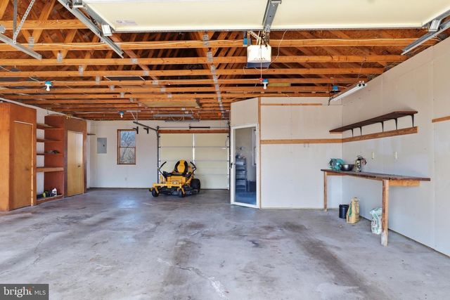 5810 OLD HARRISBURG RD, York Springs, PA 17372