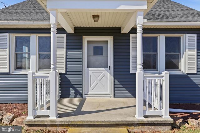 5810 OLD HARRISBURG RD, York Springs, PA 17372