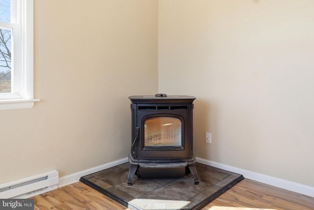 5810 OLD HARRISBURG RD, York Springs, PA 17372