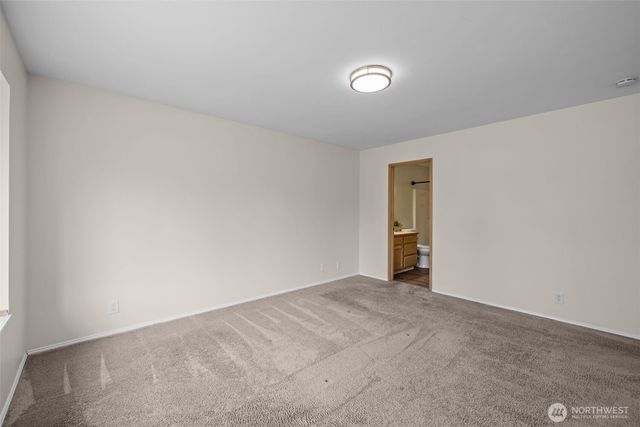 2233 NW Clinton Avenue, Poulsbo, WA 98370