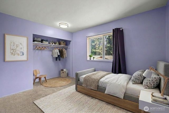2233 NW Clinton Avenue, Poulsbo, WA 98370