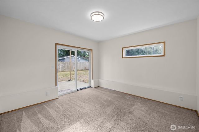 2233 NW Clinton Avenue, Poulsbo, WA 98370