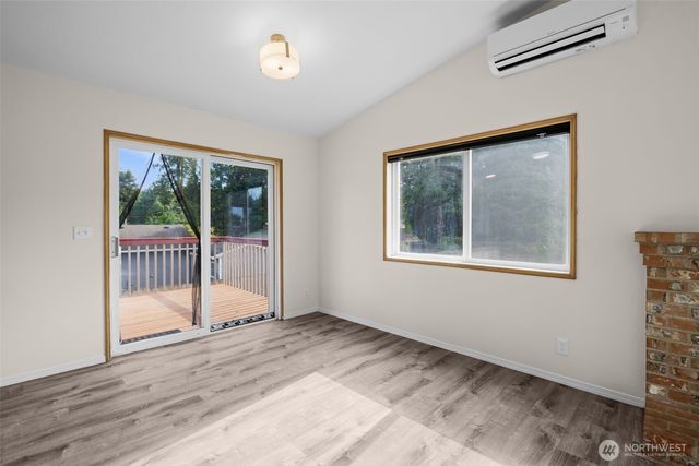 2233 NW Clinton Avenue, Poulsbo, WA 98370