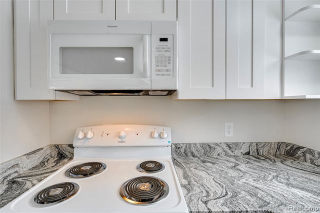 29215 Badelt Street, Westland, MI 48185