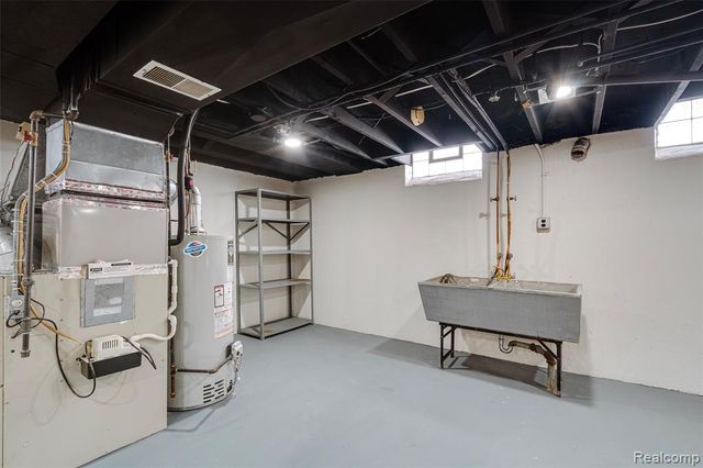 29215 Badelt Street, Westland, MI 48185