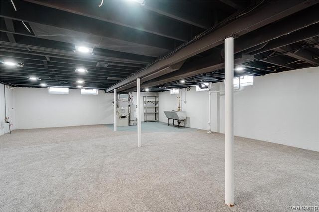 29215 Badelt Street, Westland, MI 48185