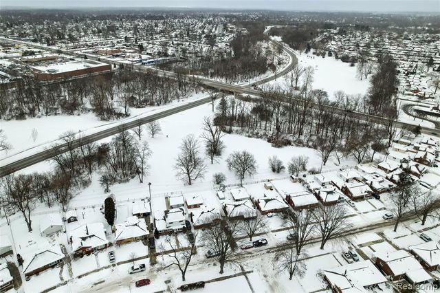 29215 Badelt Street, Westland, MI 48185