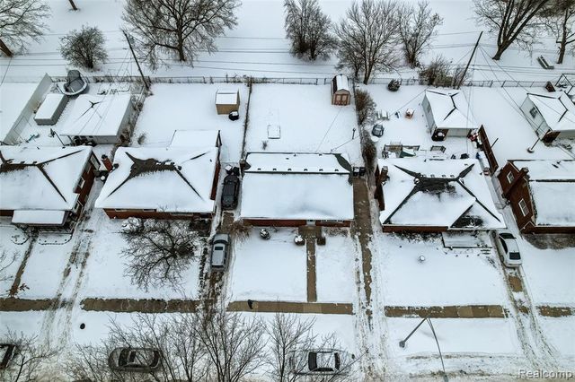 29215 Badelt Street, Westland, MI 48185