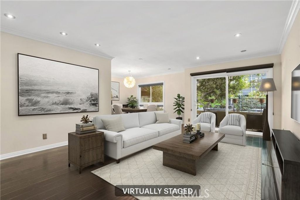 1203 N Sweetzer Avenue 118, West Hollywood, CA 90069