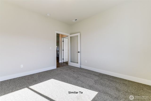 523 N Lessor Loop, Moses Lake, WA 98837