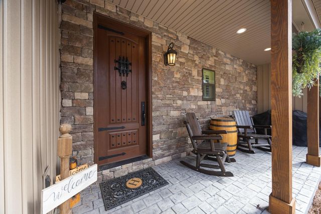 354 Mountain Farms Road, Signal Mountain, TN 37377