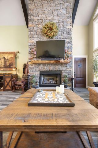 354 Mountain Farms Road, Signal Mountain, TN 37377