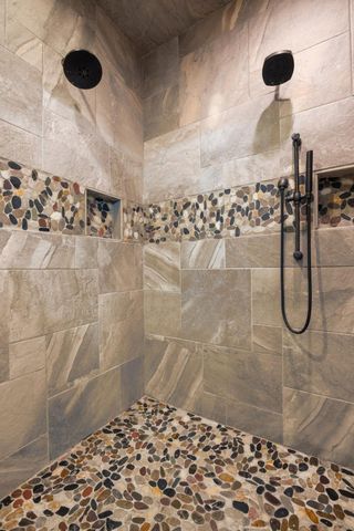 354 Mountain Farms Road, Signal Mountain, TN 37377