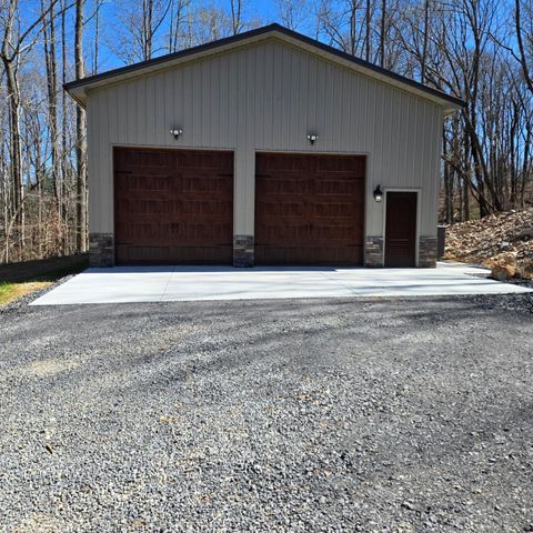 354 Mountain Farms Road, Signal Mountain, TN 37377