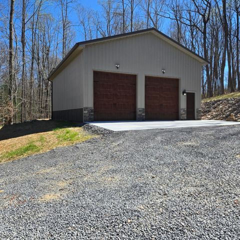 354 Mountain Farms Road, Signal Mountain, TN 37377