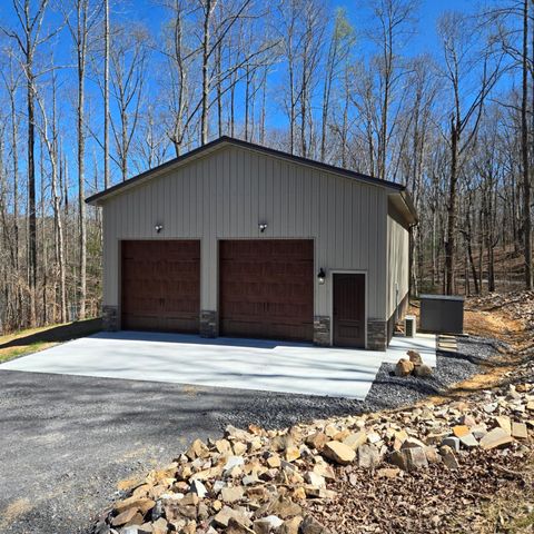 354 Mountain Farms Road, Signal Mountain, TN 37377