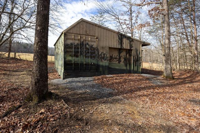 354 Mountain Farms Road, Signal Mountain, TN 37377