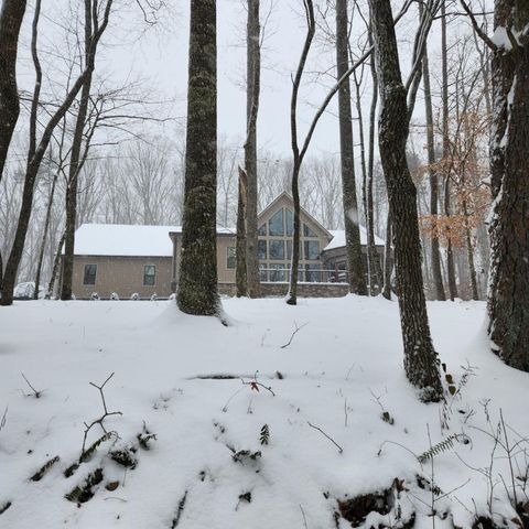 354 Mountain Farms Road, Signal Mountain, TN 37377