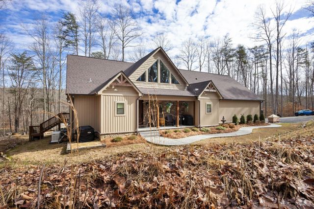 354 Mountain Farms Road, Signal Mountain, TN 37377