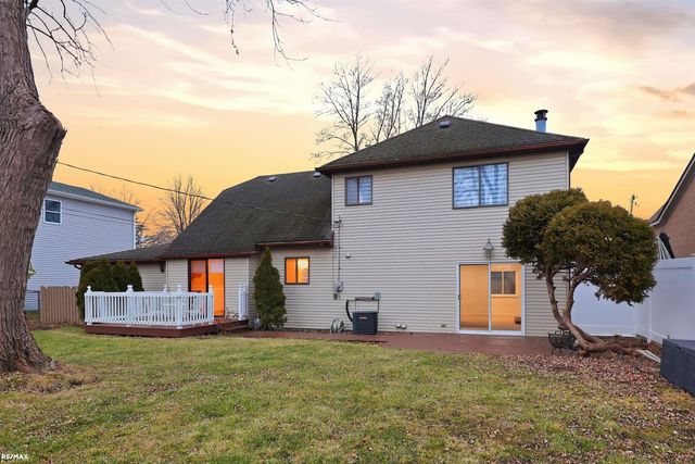 38044 Mallast Street, Harrison Twp, MI 48045