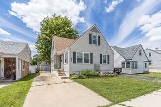 4024 Gage Avenue, Lyons, IL 60534