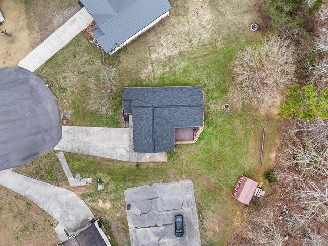 797 Kings Row, Cohutta, GA 30710