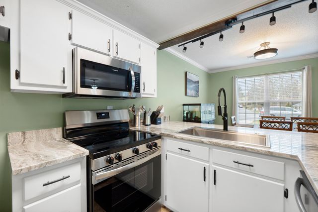 797 Kings Row, Cohutta, GA 30710