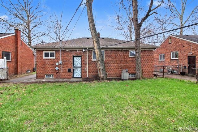 20260 Patton Street, Detroit, MI 48219