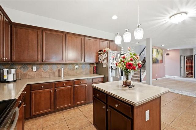 1709 Maybell Trail SW, Lawrenceville, GA 30044