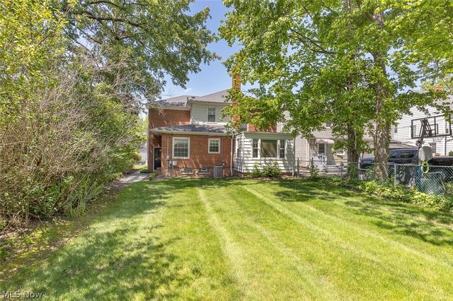 23410 E Baintree Road, Beachwood, OH 44122