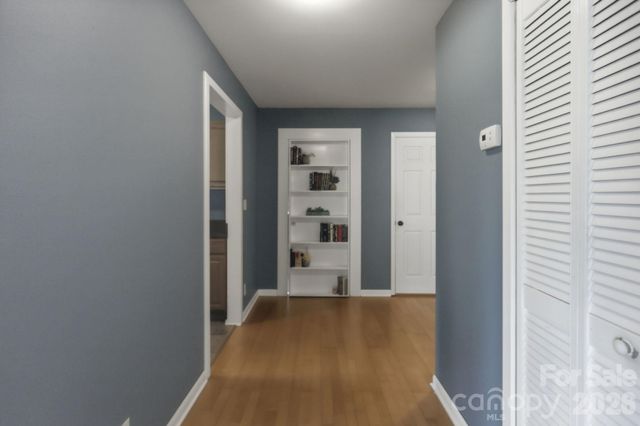 120 42nd Avenue Circle NE, Hickory, NC 28601