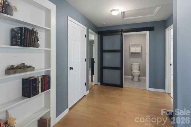 120 42nd Avenue Circle NE, Hickory, NC 28601