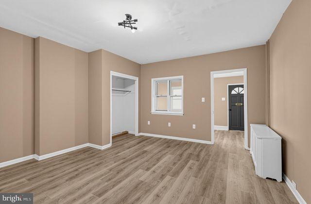 108 W 5TH ST, Bridgeport, PA 19405