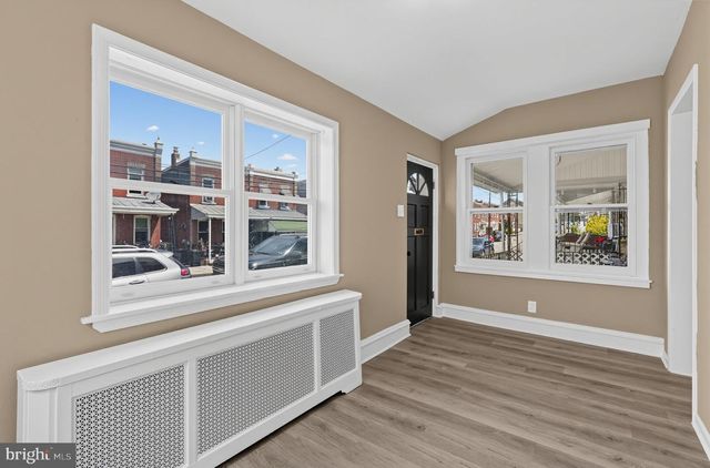 108 W 5TH ST, Bridgeport, PA 19405