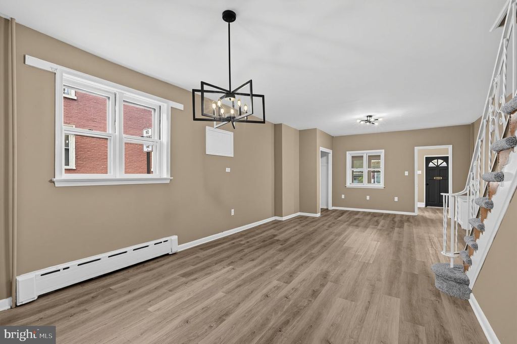 108 W 5TH ST, BRIDGEPORT, PA 19405 — photo 2