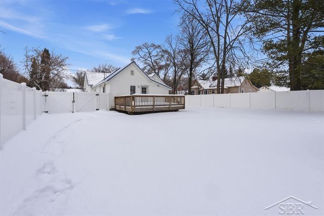 240 N Burgess Street, West Branch, MI 48661