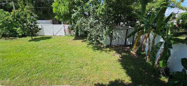 10709 115TH AVENUE, Seminole, FL 33778
