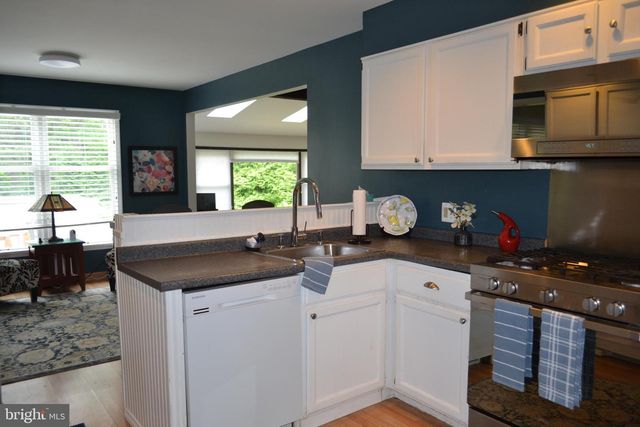 216 COUNTY CLAIRE LN, Aston, PA 19014
