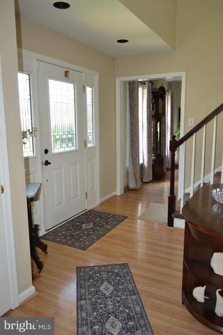 216 COUNTY CLAIRE LN, Aston, PA 19014