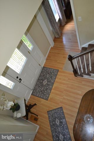 216 COUNTY CLAIRE LN, Aston, PA 19014