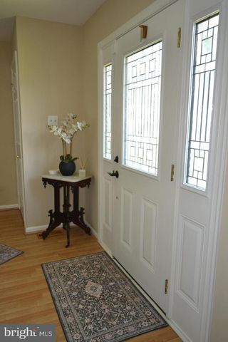 216 COUNTY CLAIRE LN, Aston, PA 19014