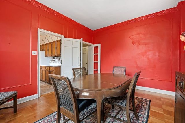 144 N Dithridge STREET 809, Oakland, PA 15213