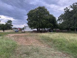 202 Salt Creek Road, Springtown, TX 76082